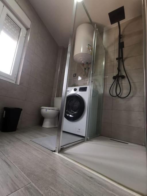 Ferienwohnung Apartamento Privado En Gijón Exterior foto